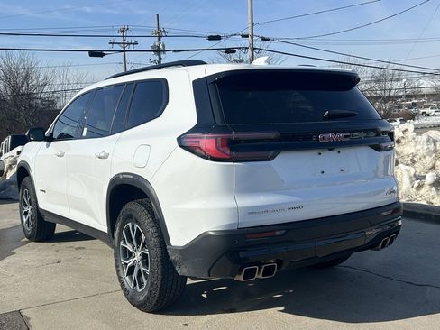 Used 2025 GMC Acadia AT4 w/ Luxury Package image 8