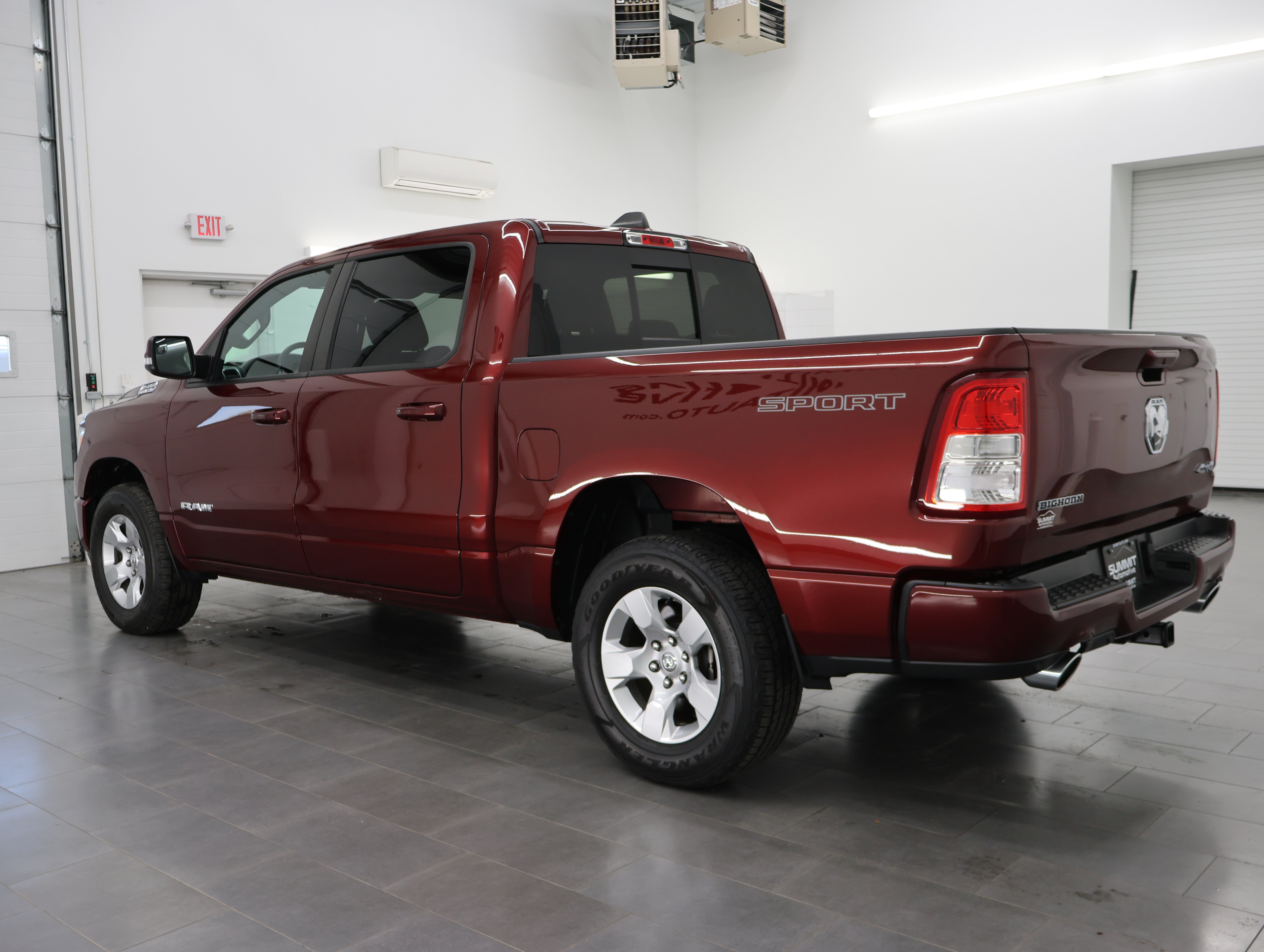 Used 2020 RAM 1500 Big Horn AWD/4WD image 6