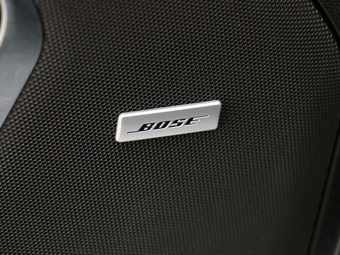 Used 2024 GMC Yukon SLT image 21