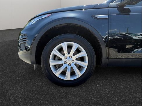 Used 2019 Land Rover Discovery Sport SE AWD/4WD image 13