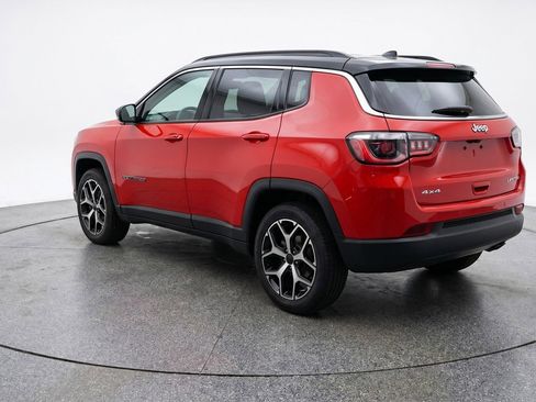 Used 2025 Jeep Compass Limited AWD/4WD image 6