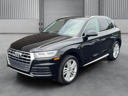 Used 2018 Audi Q5 2.0T Premium Plus w/ Premium Plus Package AWD/4WD image 31