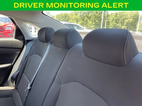 Used 2019 Kia Forte LXS FWD image 9