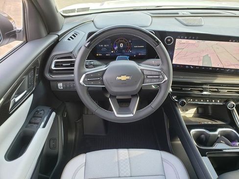 New 2026 Chevrolet Traverse High Country w/ LPO, Floor Liner Package AWD/4WD image 10