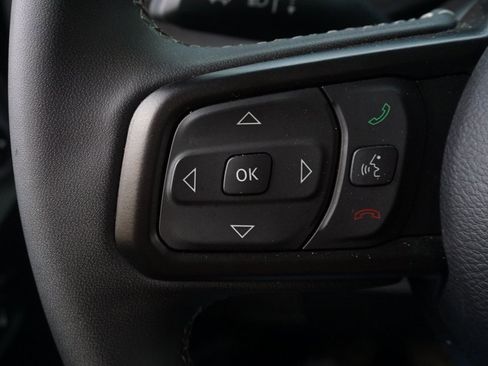 Used 2025 Jeep Wrangler Unlimited Rubicon image 22