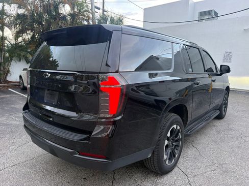 Used 2025 Chevrolet Suburban LS w/ LPO, Dark Essentials Package RWD image 6