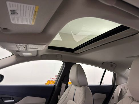 New 2026 Nissan Sentra SL w/ Floor Mat Package image 15