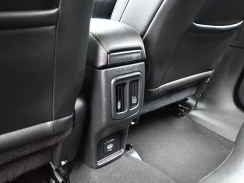 Used 2021 Jeep Compass Latitude image 27