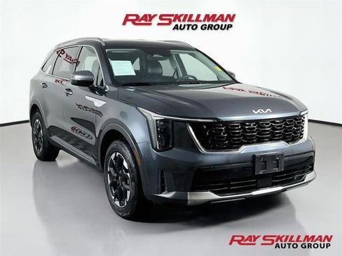 Used 2024 Kia Sorento S AWD/4WD image 1