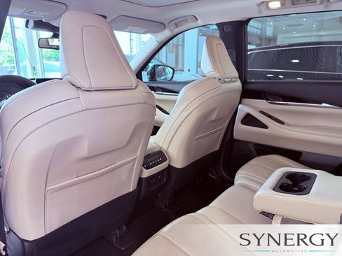 Used 2022 INFINITI QX60 Pure FWD image 26