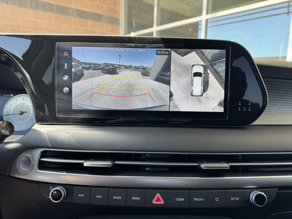 Used 2024 Hyundai Palisade Limited FWD image 23