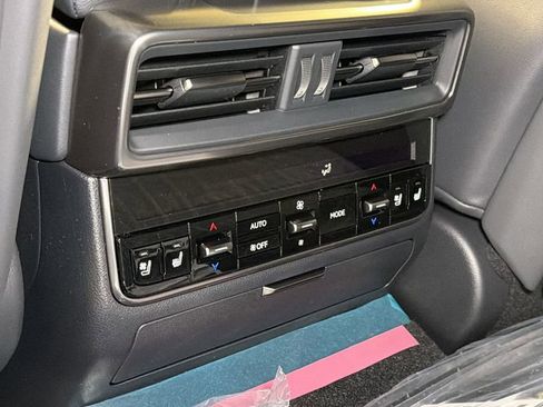 New 2026 Lexus LX 700h Luxury AWD/4WD image 14