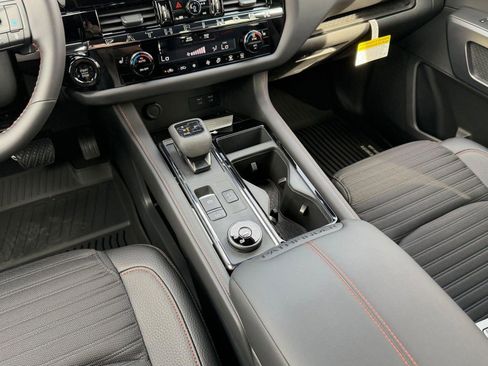 New 2026 Nissan Pathfinder Rock Creek AWD/4WD image 25