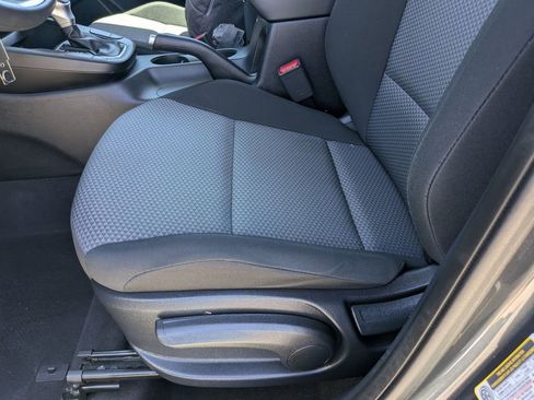 Certified 2023 Kia Soul LX w/ LX Technology Package FWD image 18