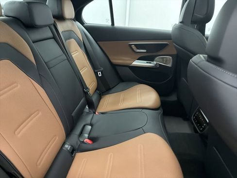 New 2026 Mercedes-Benz E 53 AMG e 4MATIC Sedan image 27