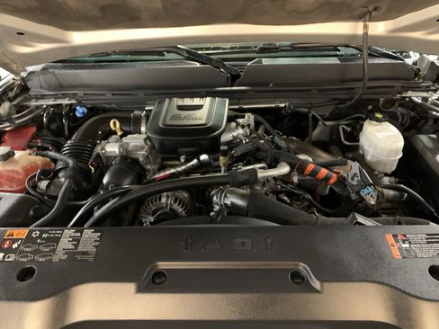 Used 2013 GMC Sierra 2500 SLT w/ SLT Convenience Package image 19