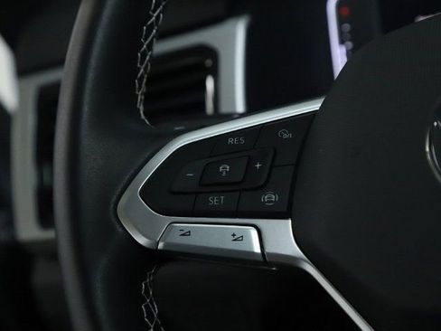 Used 2023 Volkswagen Atlas Cross Sport SE w/ Black Wheel Package image 22