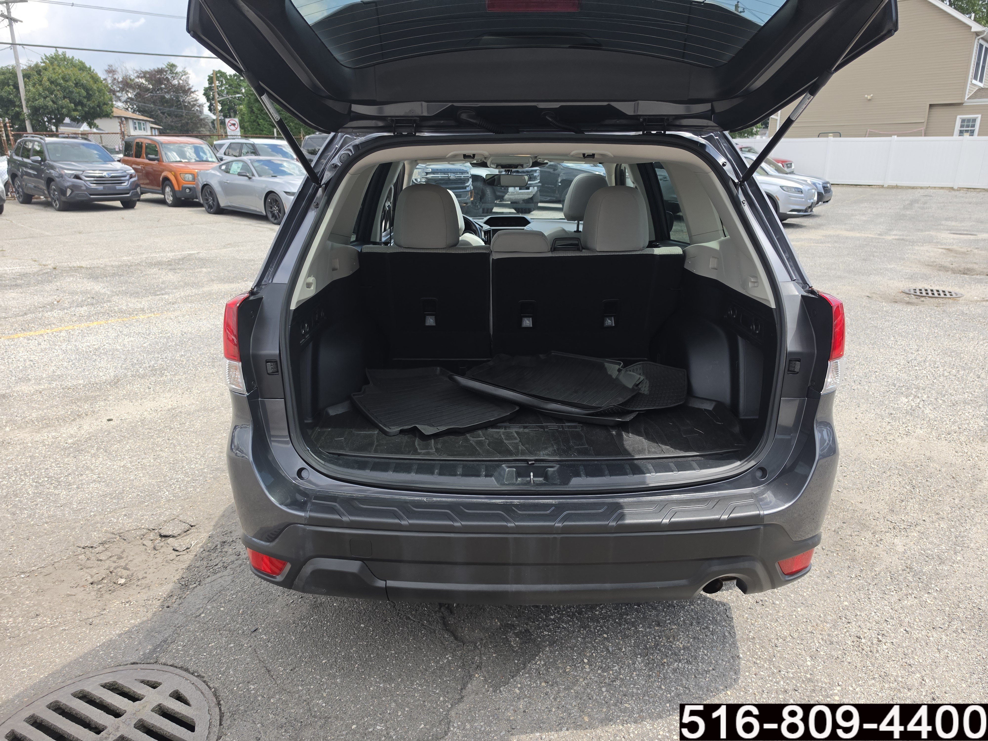 Used 2023 Subaru Forester Premium AWD/4WD image 37