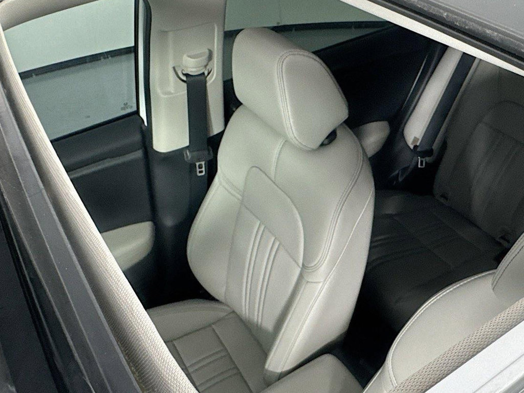 Used 2026 Honda HR-V EX-L image 33
