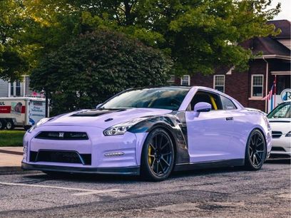 Used 2014 Nissan GT-R Premium