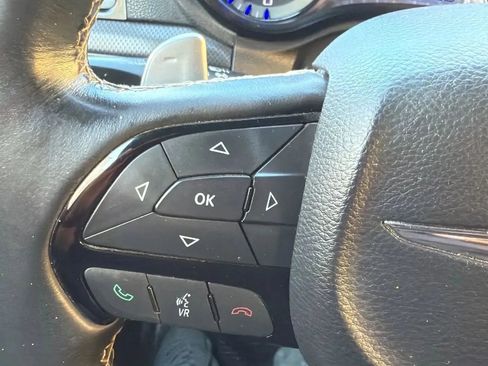 Used 2016 Chrysler 300 S RWD image 12