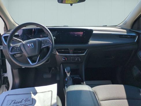 Used 2025 Buick Encore GX Preferred AWD/4WD image 26