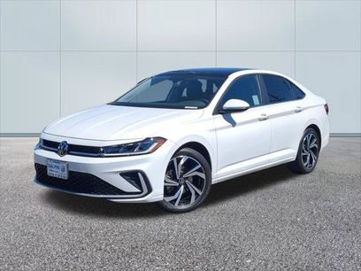 Certified 2025 Volkswagen Jetta SEL