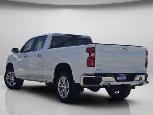 Used 2021 Chevrolet Silverado 1500 LTZ AWD/4WD image 21