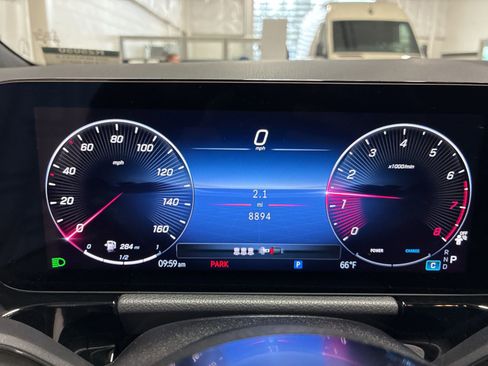 Certified 2025 Mercedes-Benz GLA 250 4MATIC image 22