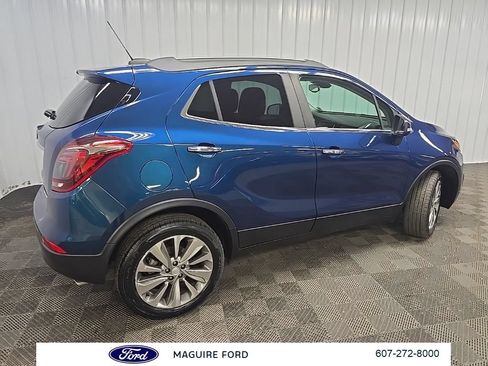 Used 2019 Buick Encore Preferred AWD/4WD image 3