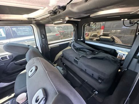 Used 2020 Jeep Wrangler Sport AWD/4WD image 8