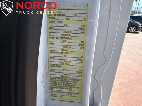 Used 2018 Ford Transit 350 138 w/ Interior Upgrade Package image 26