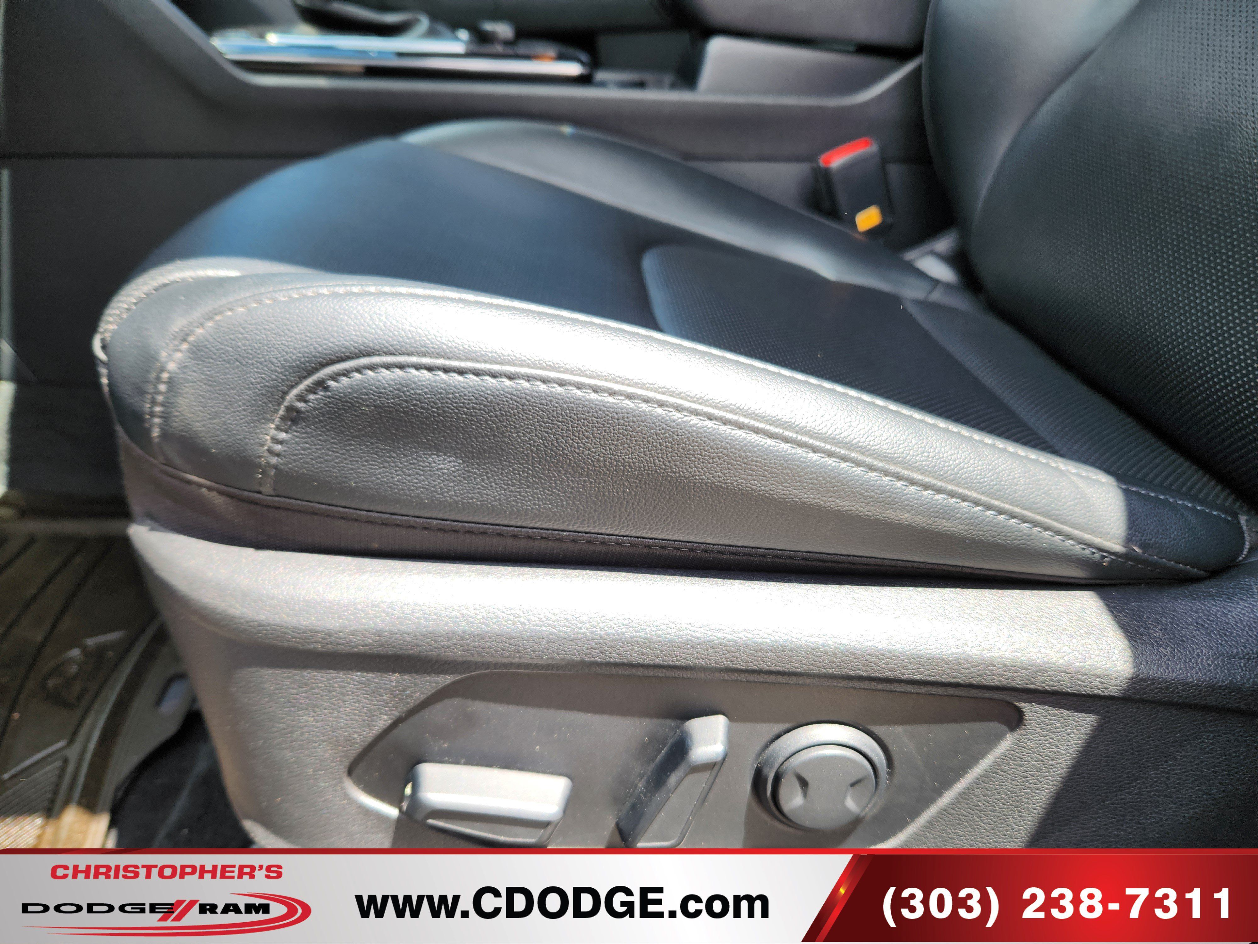 Used 2023 Kia Sportage EX FWD image 18