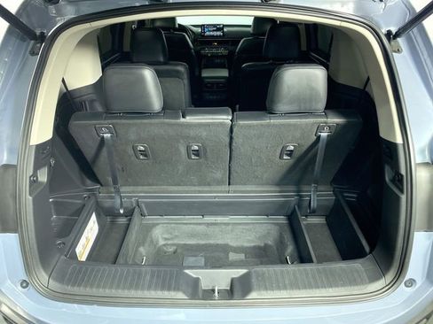 Used 2024 Honda Pilot Touring image 35