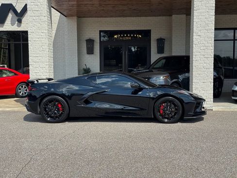 Used 2025 Chevrolet Corvette Stingray Preferred Cpe w/ Z51 Performance Package RWD image 15