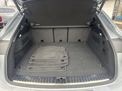 Used 2025 Porsche Cayenne Turbo image 21