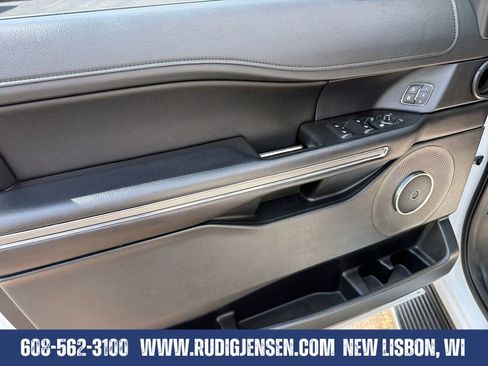 Used 2021 Ford Expedition XLT AWD/4WD image 10