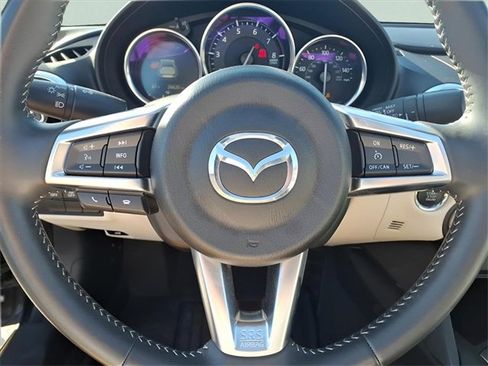 Used 2021 MAZDA MX-5 Miata RF Grand Touring w/ Appearance Package image 9