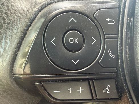 Used 2021 Toyota Corolla LE w/ Carpet Mat Package (TMS) FWD image 47
