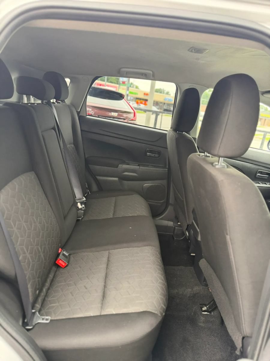 Used 2021 Mitsubishi Outlander Sport LE AWD/4WD image 15