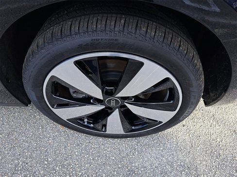 New 2025 Audi A5 2.0T Premium image 30