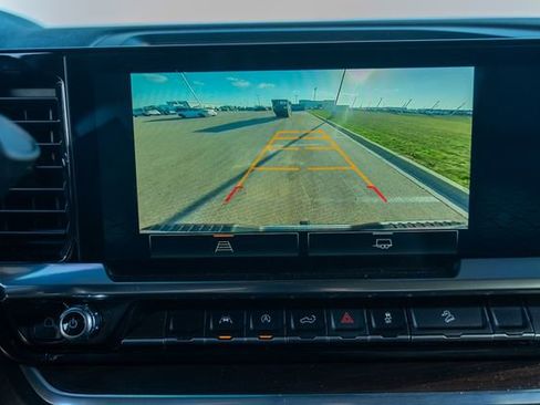 Used 2022 GMC Sierra 1500 SLT image 29