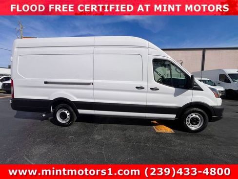 Used 2022 Ford Transit 250 148 High Roof Extended image 34