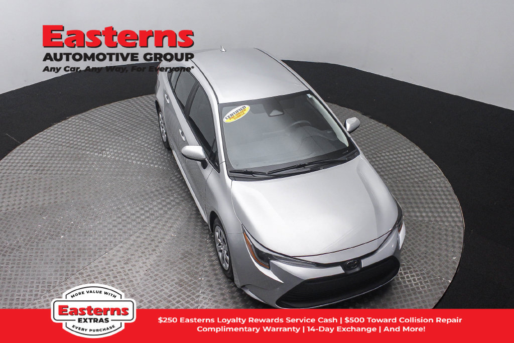 Used 2024 Toyota Corolla LE FWD image 4