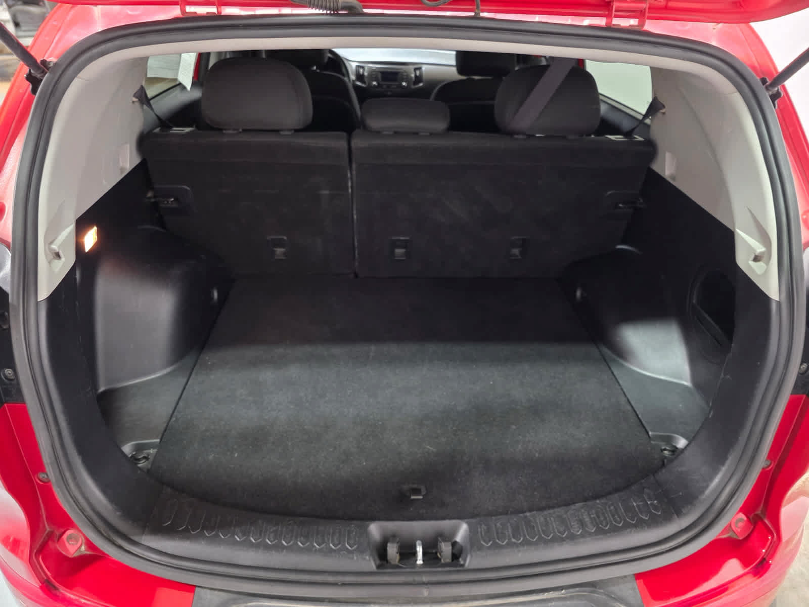 Used 2013 Kia Sportage LX w/ Convenience Pkg AWD/4WD image 13