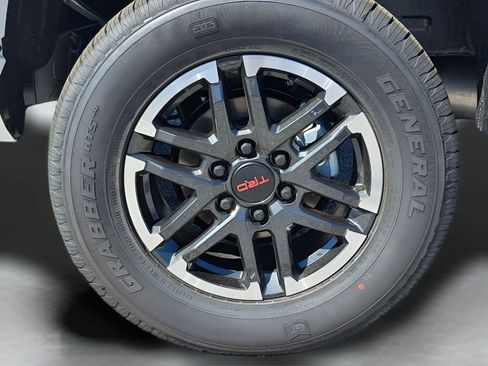 New 2025 Toyota Tacoma TRD Sport image 5