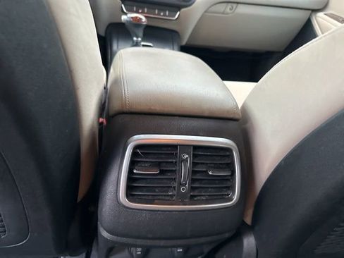 Used 2018 Kia Sorento LX image 13