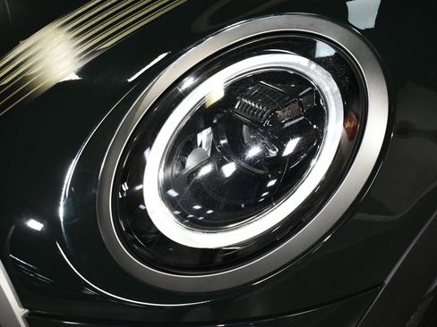 Used 2023 MINI Cooper S w/ MINI Resolute Edition image 57