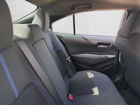 Used 2021 Toyota Corolla SE w/ Carpet Mat Package (TMS) FWD image 18