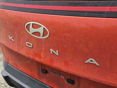 Used 2024 Hyundai Kona SEL image 8